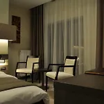 Scapino 4*